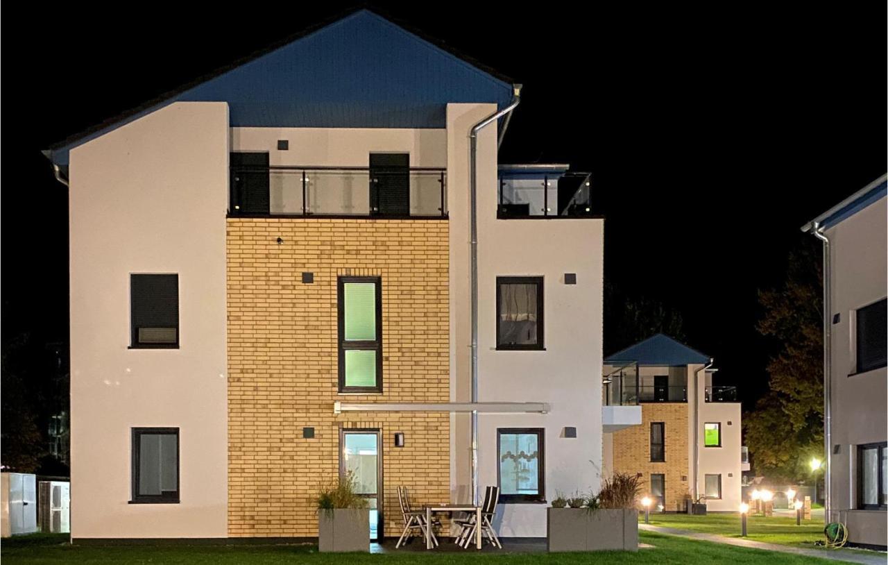 2 Bedroom Cozy Apartment In Rechlin Exterior foto